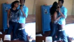 Indian girlfriend gives oral pleasure to her boyfriend
