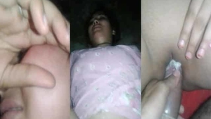 MMS video of a bald pussy getting fucked