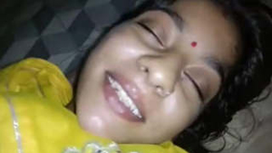 Married Bhabi's stunning nighttime blowjob