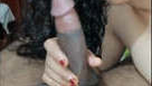 Desi wife gives a blowjob in Hindi