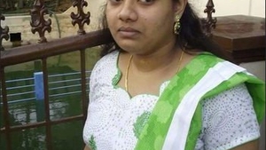 Explore the hottest Mallu Chechi videos in one place!