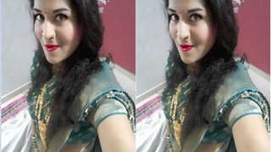 Indian bhabhi flaunts her large breasts and has sex