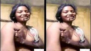 Desi babe flaunts her body on video call