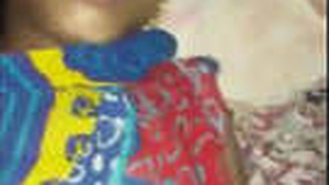 Indian wife pleases herself in homemade video