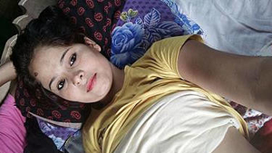 A newlywed aunt pleasures herself with her fingers in this solo video