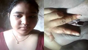 Bangladeshi village wife reveals her black pussy in live selfies