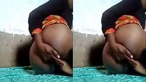 Indian girl flaunts her nude body in a video