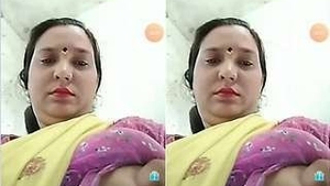 Naughty Bhabhi flaunts her big tits in public