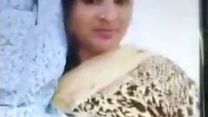 Indian aunt's pussy gets licked and penetrated