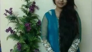Bengali college girl's MMS movies featuring desi girls