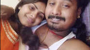 Horny teen couple shares steamy MMS in Indian video