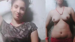 Indian girl flaunts her boobs and pussy in public
