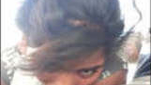 Desi babe gives a blowjob in the park