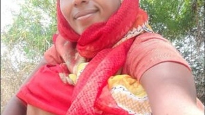 Horny Telugu bhabhi pleasures herself with fingers