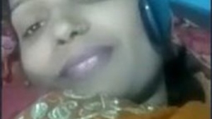 Desi bhabi satisfies her partner on video call