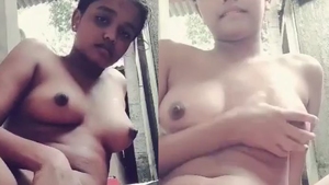 Horny Indian girl gets her pussy fingered in a village