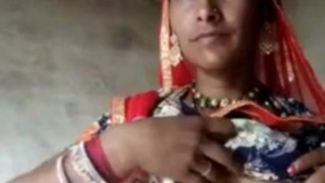 Indian bhabhi flaunts her body for her boyfriend in front of their son