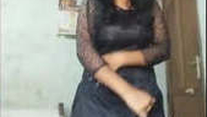 Beautiful Indian girl records a sensual full-length video