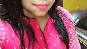 Desi bhabi's MMS clips go viral