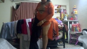 Desi aunty's secret dress change caught on camera