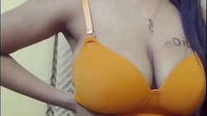 Telugu aunty with big boobs plays on webcam