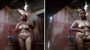 Horny Tamil Village Wife Nude Bath Clip For Hubby