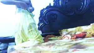 Bengali bhabi gets fucked by her boss husband in a steamy video