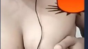 Indian girl reveals her breasts on video call