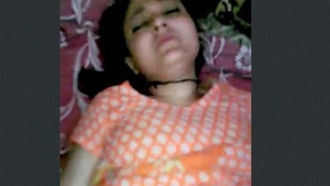 Bhabi gets fucked and takes a cumshot on her face