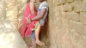 Bhabi's brother-in-law gets caught outdoors