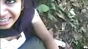 Indian Girl loves Sucking dick and eat cum