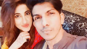 Pakistani actress Fatima Sohail gets pounded by Mohsin Abbas Haider in a steamy video