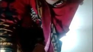 Pakistani girl Azra Bano's steamy performance in Part 2