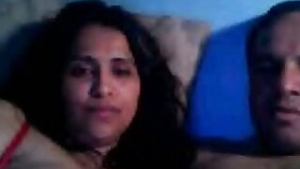 Hindi sex video mature with her friend