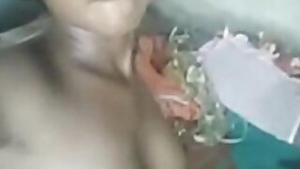 Village Bhabi Record Nude Selfie