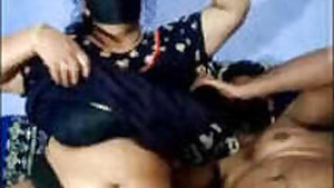 Horny Sexy Indian wife sucking and fucking