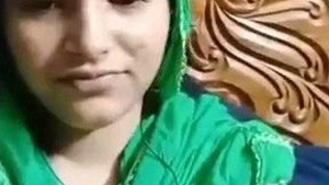 A stunning Indian beauty flaunts her physique in VK video
