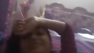 Cute teen girl webcam show her beautiful boob