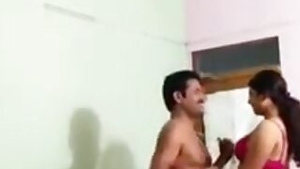 boss e mummy ko choda