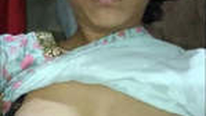 Young Muslim girlfriend reveals her perky breasts