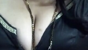 Indian very hot cam girl