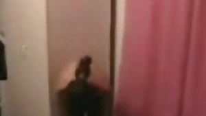 Sunidhi Chauhan With Hubby Movies.