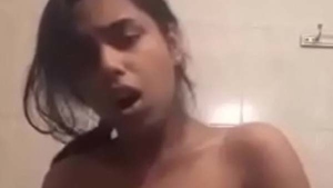 Indian girlfriend's video call for steamy sex session