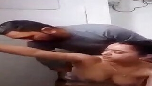 Bathing Nangi Bhabhi Fucking Her Ass