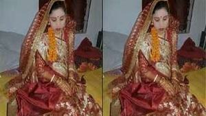 Cheating Indian wife reveals her breasts and pussy to lover