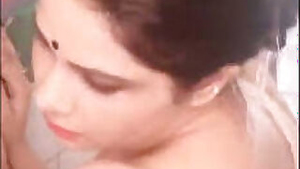 Desi hot model nude bath