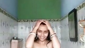 Sexy Bhabi Bath Videos