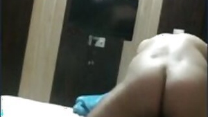 Desi couple fucking in hotel room