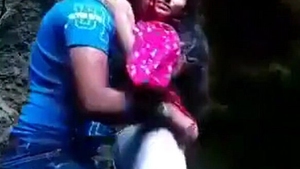 Desi couple has passionate sex in the great outdoors