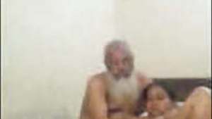 Desi Mature Old Uncle Fucking With Old Aunty